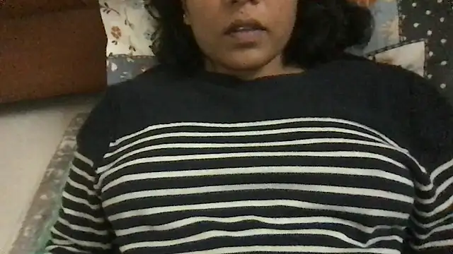 priyadevi17 online show from September 8, 2025, 3:33 pm