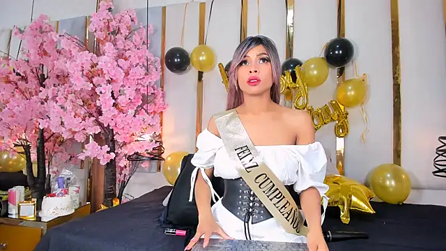 salomebenz online show from March 7, 2025, 12:58 am