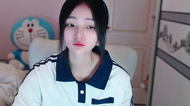 xiao-xiao-D online show from March 10, 2025, 12:28 pm