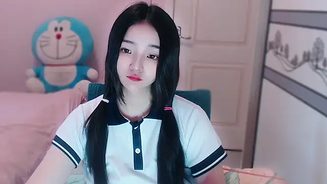 xiao-xiao-D online show from October 7, 2025, 6:25 am