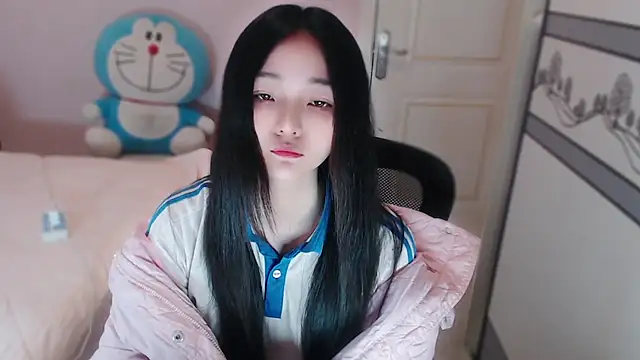 xiao-xiao-D online show from November 26, 2025, 8:36 am