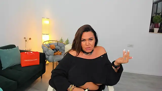 Aileen Stone online show from October 30, 2025, 3:42 pm