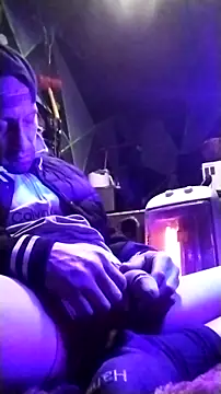 dulcedeseo13 online show from March 3, 2026, 1:18 pm