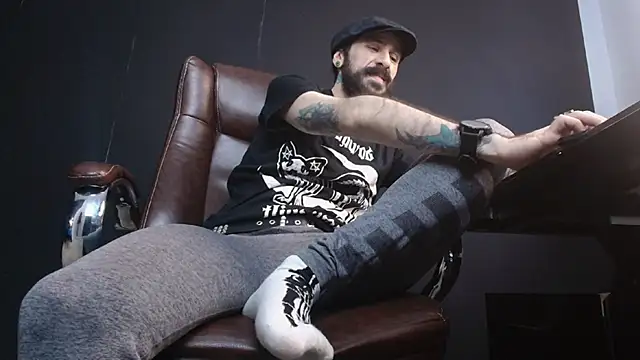 AxelColton online show from March 2, 2025, 8:27 am