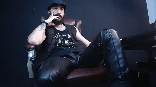 AxelColton online show from March 1, 2025, 5:42 am