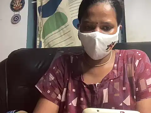 Snapshot of Tamil_Sanjana_ chatting on May 24, 2026, 6:19 pm Tamil Sanjana online show from May 24, 2026, 6:19 pm