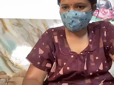 Tamil Sanjana  online show from September 15, 2025, 7:53 am