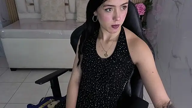 honey torres sub online show from April 20, 2026, 1:35 pm