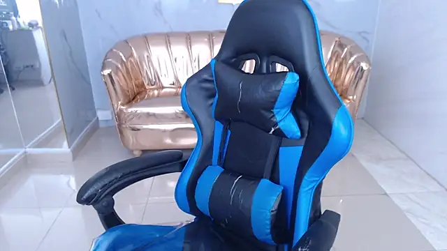 honey torres sub online show from October 9, 2025, 1:44 pm