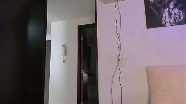 Alissonroses online show from March 11, 2025, 6:08 pm