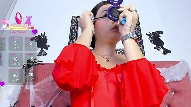 Samantha Good online show from October 10, 2025, 12:39 pm