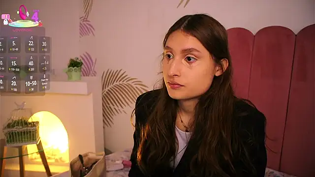 Snapshot of Daisha_Riley chatting on March 18, 2025, 12:50 pm Daisha Riley online show from March 18, 2025, 12:50 pm