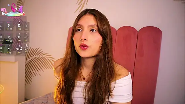 Snapshot of Daisha_Riley chatting on March 20, 2025, 12:54 pm Daisha Riley online show from March 20, 2025, 12:54 pm