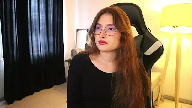 Snapshot of Daisha_Riley chatting on November 11, 2025, 2:34 pm Daisha Riley online show from November 11, 2025, 2:34 pm