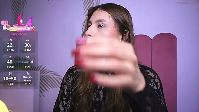 Snapshot of Daisha_Riley chatting on March 12, 2025, 12:36 pm Daisha Riley online show from March 12, 2025, 12:36 pm