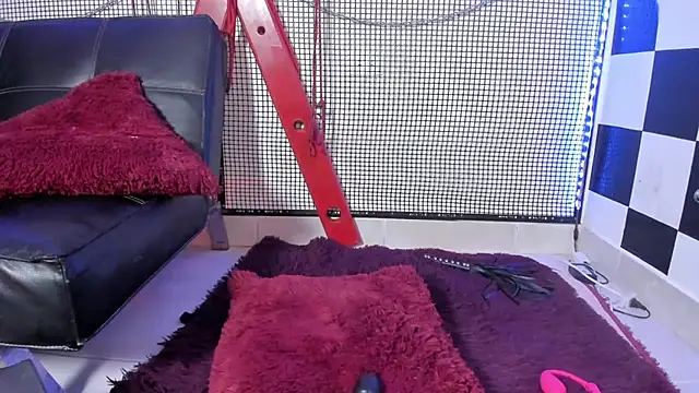 katizaldana online show from February 7, 2026, 9:12 pm