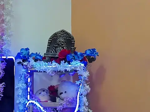 Snapshot of CintiaWalker chatting on November 8, 2025, 12:20 pm CintiaWalker online show from November 8, 2025, 12:20 pm