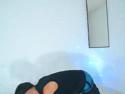 Andres Santos777 online show from March 24, 2026, 4:07 pm