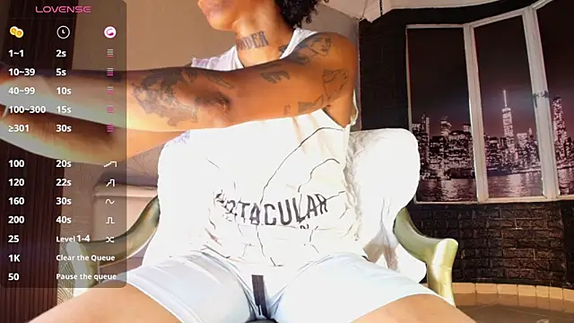 JhonyMiller  online show from March 14, 2025, 7:55 pm