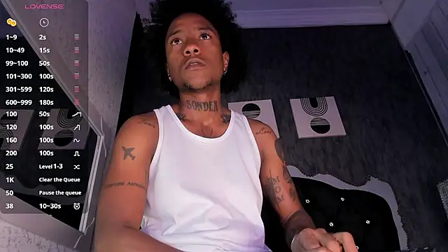 JhonyMiller  online show from October 9, 2025, 6:41 pm