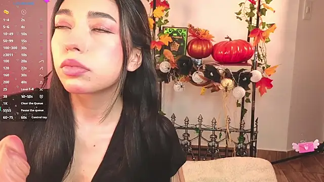 Snapshot of Sweet_Nyx chatting on October 30, 2025, 10:17 pm Sweet Nyx online show from October 30, 2025, 10:17 pm