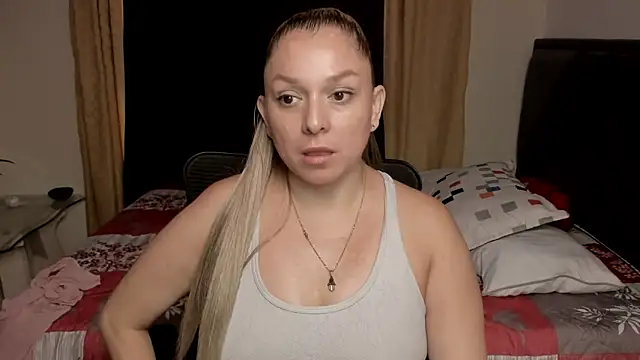 natalia5560 online show from February 11, 2026, 1:00 pm