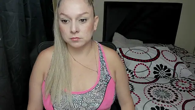 Snapshot of natalia5560 chatting on June 8, 2026, 3:23 pm natalia5560 online show from June 8, 2026, 3:23 pm