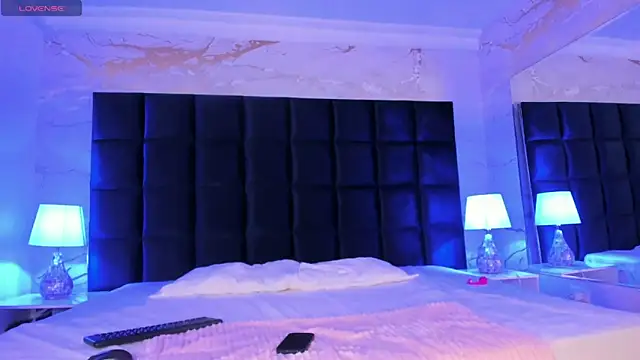 Snapshot of loladupont chatting on February 6, 2026, 3:13 am loladupont online show from February 6, 2026, 3:13 am