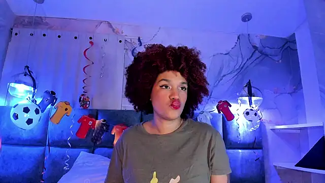 Snapshot of loladupont chatting on June 30, 2026, 11:49 pm loladupont online show from June 30, 2026, 11:49 pm