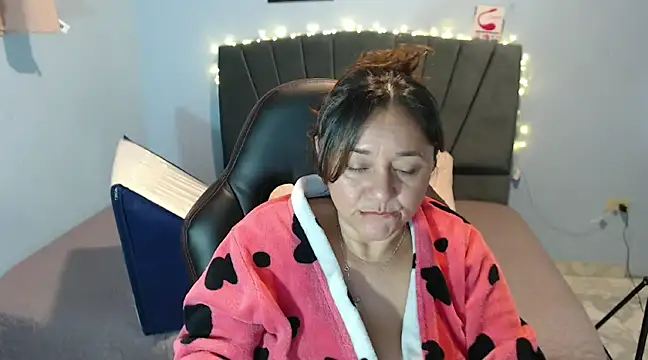 AngelRouss online show from January 28, 2025, 1:05 pm