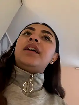 Snapshot of michell_boobs_ chatting on December 20, 2025, 1:58 pm michell boobs online show from December 20, 2025, 1:58 pm