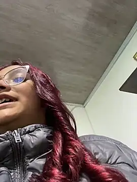 michell boobs  online show from March 5, 2025, 12:44 pm