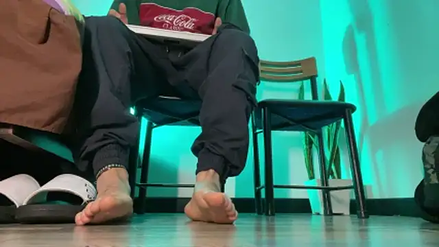 codysmith online show from April 13, 2026, 1:04 pm