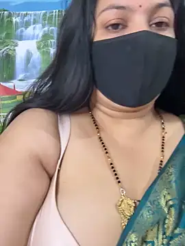 FlatVincy4 online show from October 4, 2025, 4:58 am