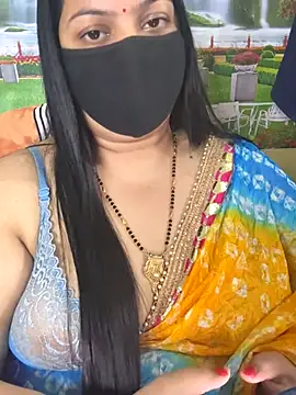 FlatVincy4 online show from November 1, 2025, 4:23 pm