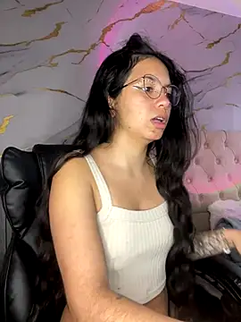 Rosita forever  online show from October 7, 2025, 2:51 pm