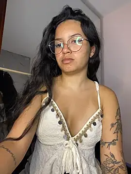 Rosita forever  online show from March 5, 2026, 3:08 pm