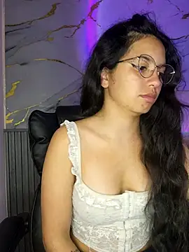 Rosita forever  online show from October 20, 2025, 8:09 pm