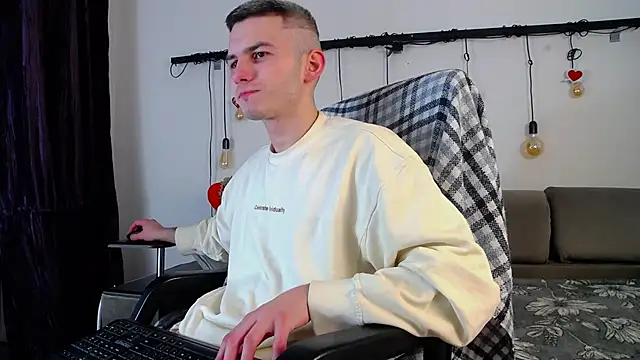 Devin Jay online show from February 7, 2025, 8:10 pm