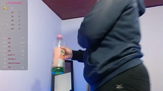 Snapshot of Saori_san_ chatting on January 11, 2025, 10:07 pm Saori san online show from January 11, 2025, 10:07 pm