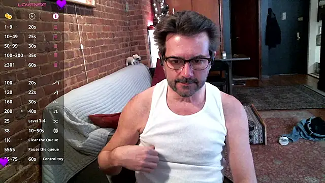 Snapshot of Johnny_Bottoms chatting on March 9, 2025, 3:27 pm Johnny Bottoms online show from March 9, 2025, 3:27 pm