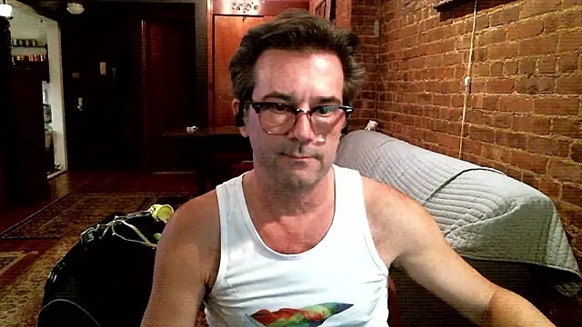 Snapshot of Johnny_Bottoms chatting on March 24, 2026, 11:05 pm Johnny Bottoms online show from March 24, 2026, 11:05 pm