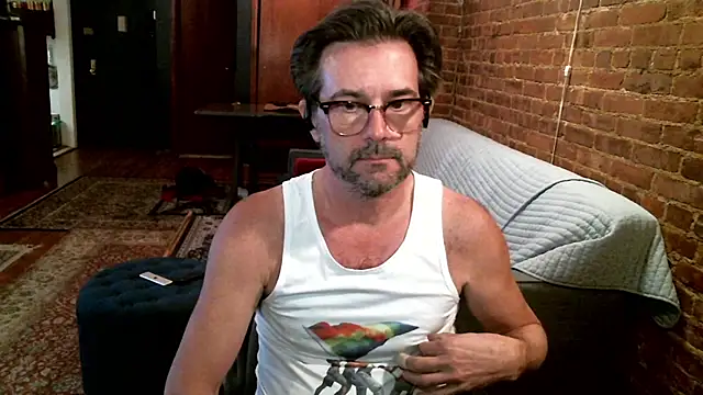 Snapshot of Johnny_Bottoms chatting on April 25, 2026, 2:47 pm Johnny Bottoms online show from April 25, 2026, 2:47 pm