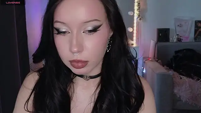 MoranaMissGod online show from March 19, 2026, 1:55 pm