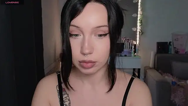 MoranaMissGod online show from April 4, 2026, 1:50 pm