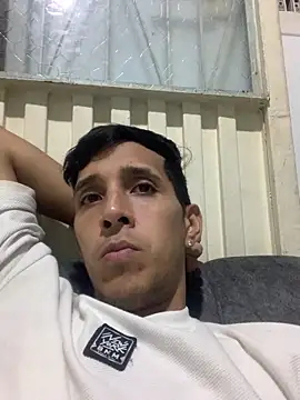 Snapshot of judesmith95 chatting on September 20, 2025, 12:48 am judesmith95 online show from September 20, 2025, 12:48 am