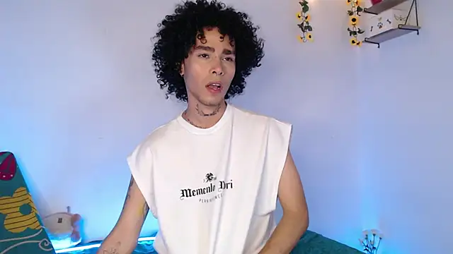 seven7xis online show from March 19, 2025, 8:12 am