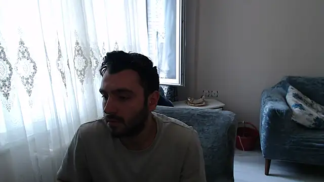 Snapshot of handsomeee04 chatting on May 21, 2026, 12:46 pm handsomeee04 online show from May 21, 2026, 12:46 pm