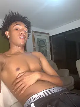 Boy cock18 online show from September 30, 2025, 5:24 am