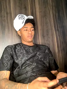 Boy cock18 online show from November 4, 2025, 10:52 am